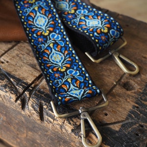 Guitar Strap Crossbody Purse Strap Vintage Style Replacement Bag Strap Floral Blue Design Retro Long Wide Cute Purse Strap