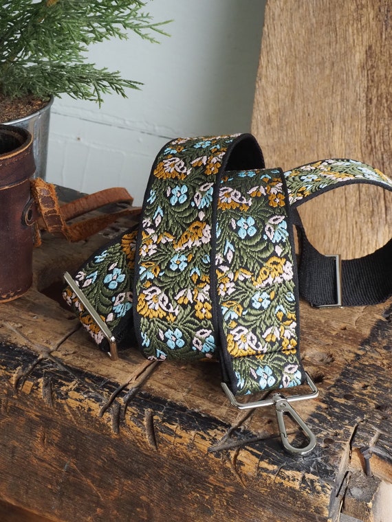 Cute Floral Woven Crossbody Purse Strap  - Blue Yellow Green Black