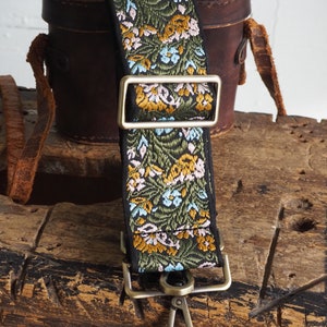 Cute Floral Woven Crossbody Purse Strap - Blue Yellow Green Black image 3