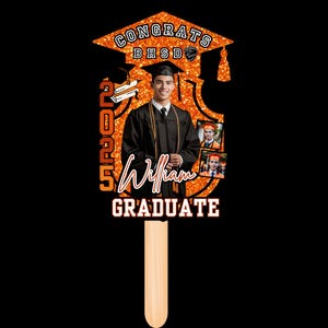 K&ouml;nnte beinhalten: Orangener und schwarzer Abschluss-Hut-Kuchentopper mit dem Text "CONGRATS BHSD 2025 William GRADUATE".