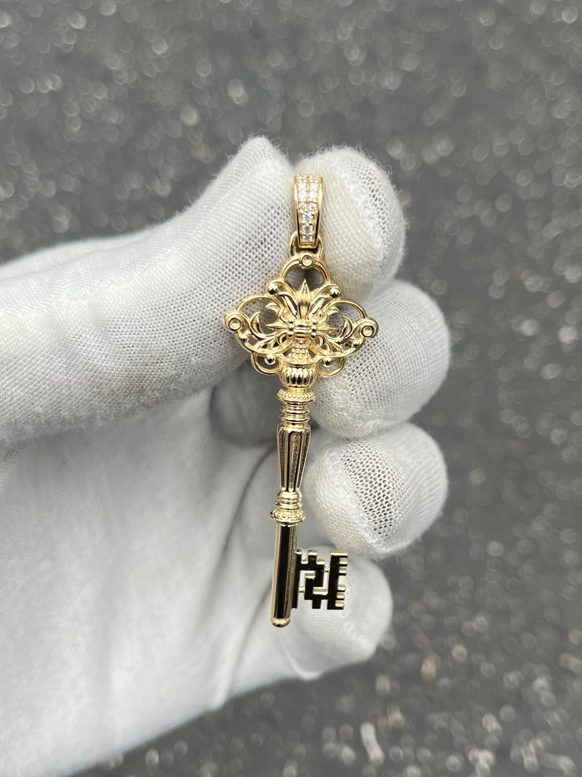 Mens gold key necklace outlet