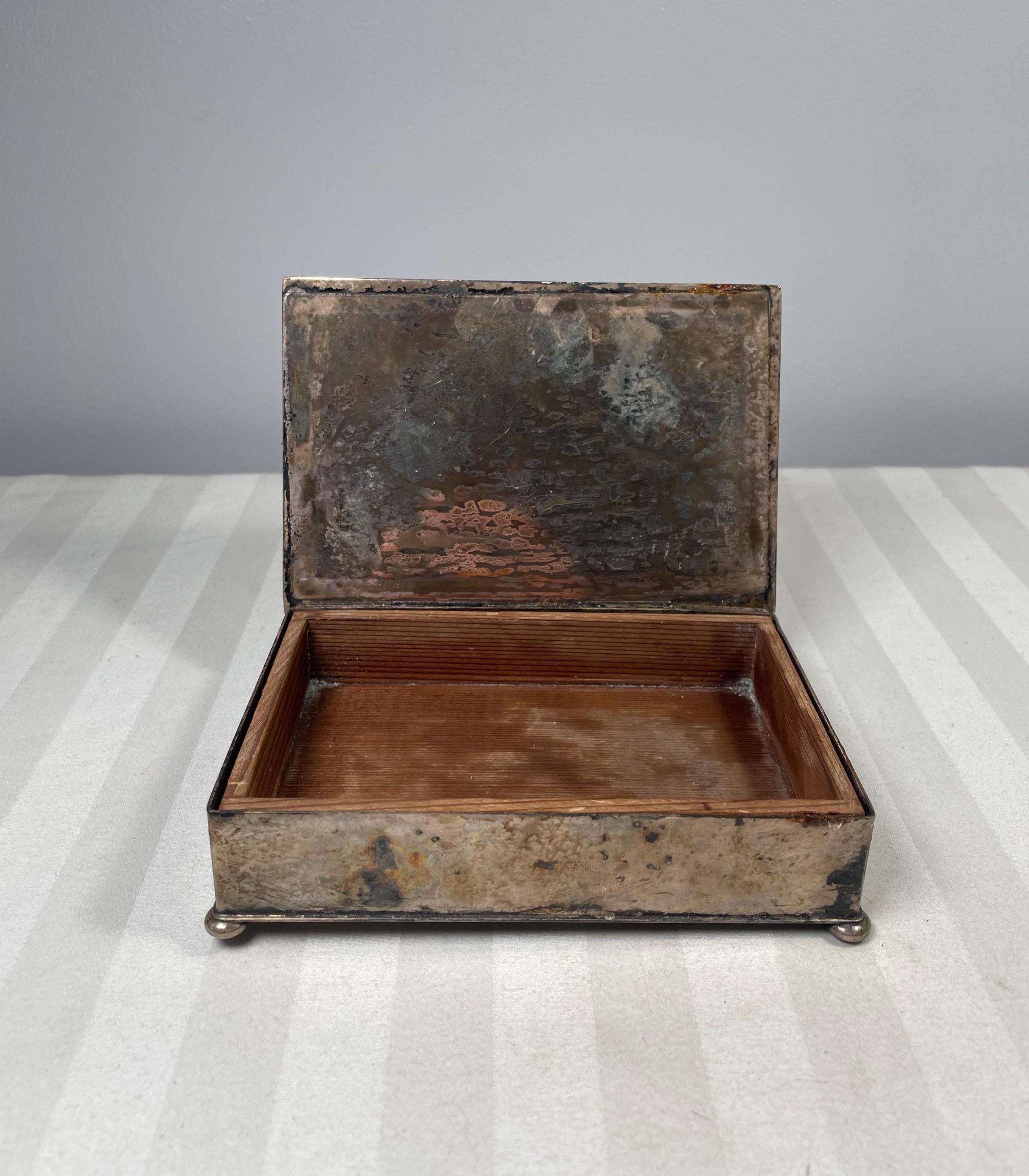 Antique Marlboro - Etsy