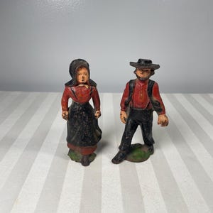 Vintage Cast Iron Amish Couple Man and Woman Figures
