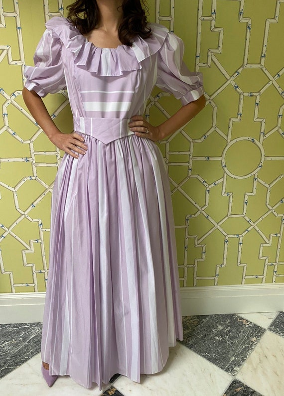 1980's Lilac and White Frill Collar Candy Stripe … - image 1