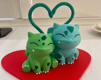 Valentine/Wedding Cake Topper: Lovey Dovey Bulbasaur and Ivysaur (Full Colored 3D print & Ready to Paint Options)