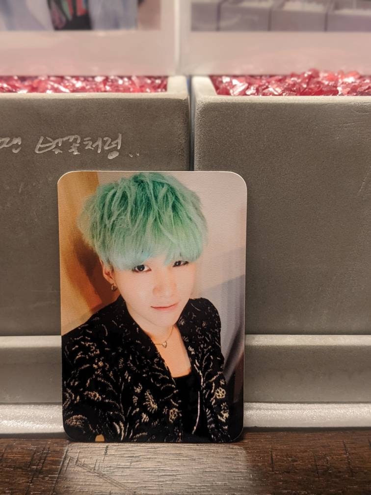 BTS Photocard Mint Hair Yoongi Yoongi Photocard 