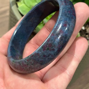 Kyanite Ruby, Kyanite, AA+ Rigid Bangle Bracelet, 63 mm Diameter, Natural Stone