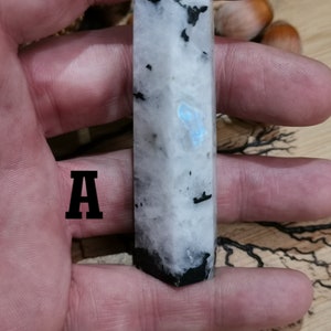Kamień MOON / Biały Labradoryt, Punkt litoterapii, Madagaskar