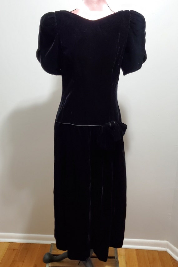 Black Velvet Evening Dress by Opening Night - image 2