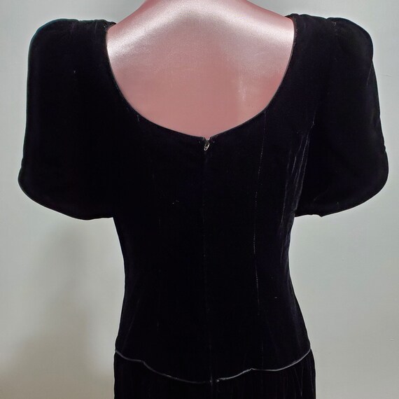 Black Velvet Evening Dress by Opening Night - image 4