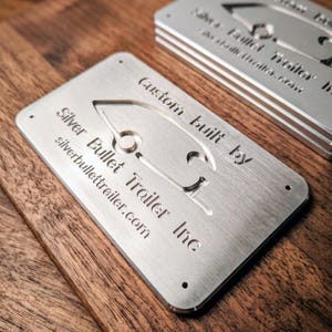 Benutzerdefinierte Business Logo-Schilder und Promo-Artikel | CNC-gefräste Büroplakette | Industrielles Unternehmensnamensschild | Präzision Made in USA
