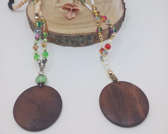 Women's wooden necklaces