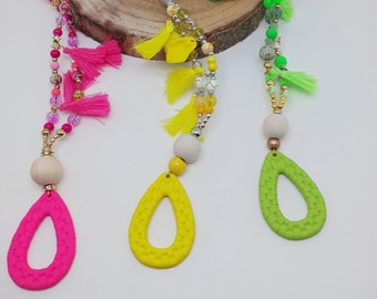 Fluorescent women's necklaces