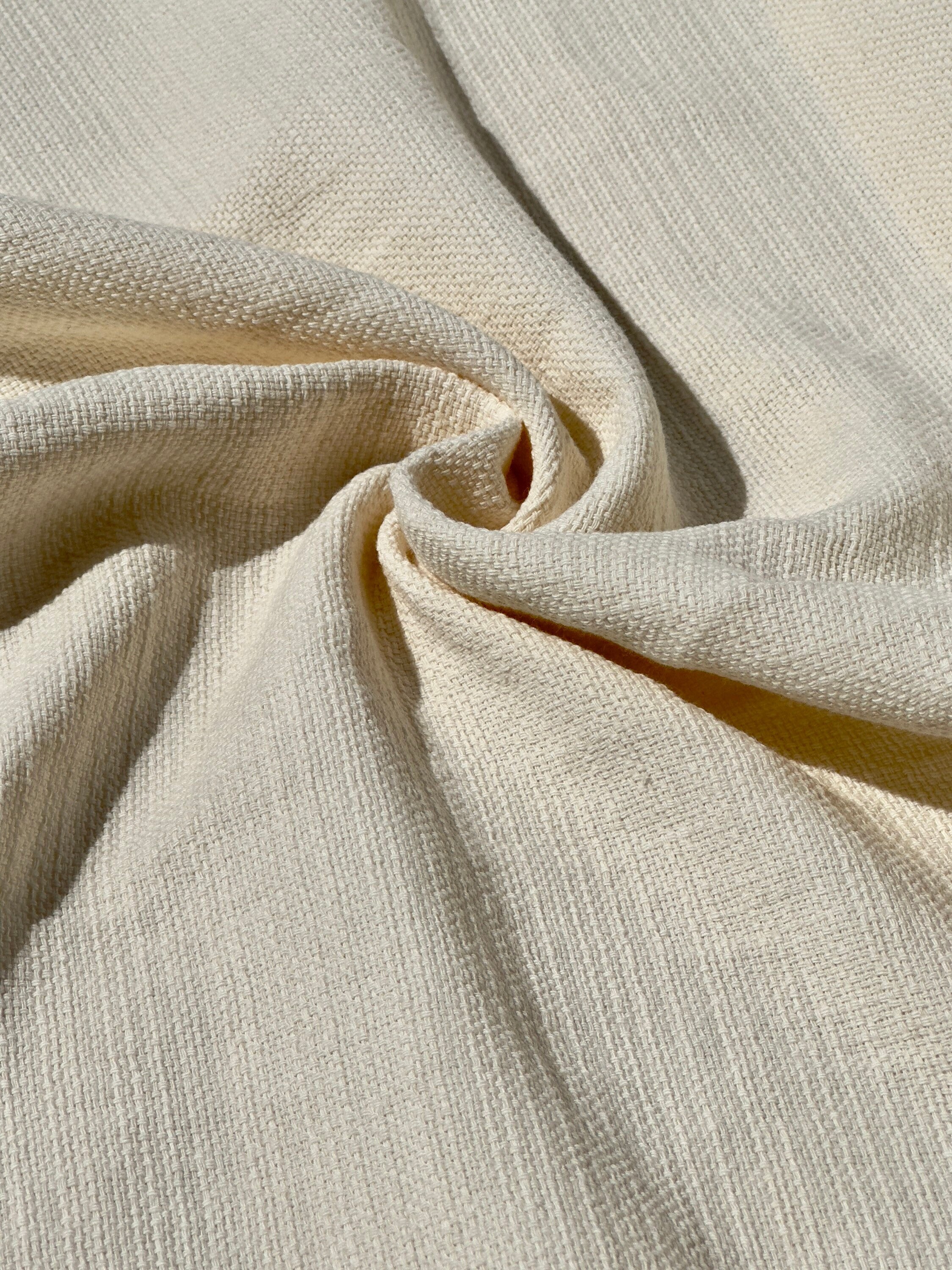 Lightweight Wholesale bulk linen fabric For Clothing And More 