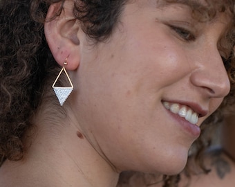 White Beaded Earrings, Triangle Earrings, Boho Style Beaded Jewelry, Seed Bead Earrings, White Long Earrings, Geometric Dangle Earrings