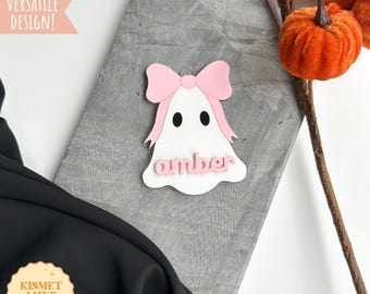 Arquivo SVG de etiqueta de nome fantasma de coquete: design de laço de Halloween (download digital)