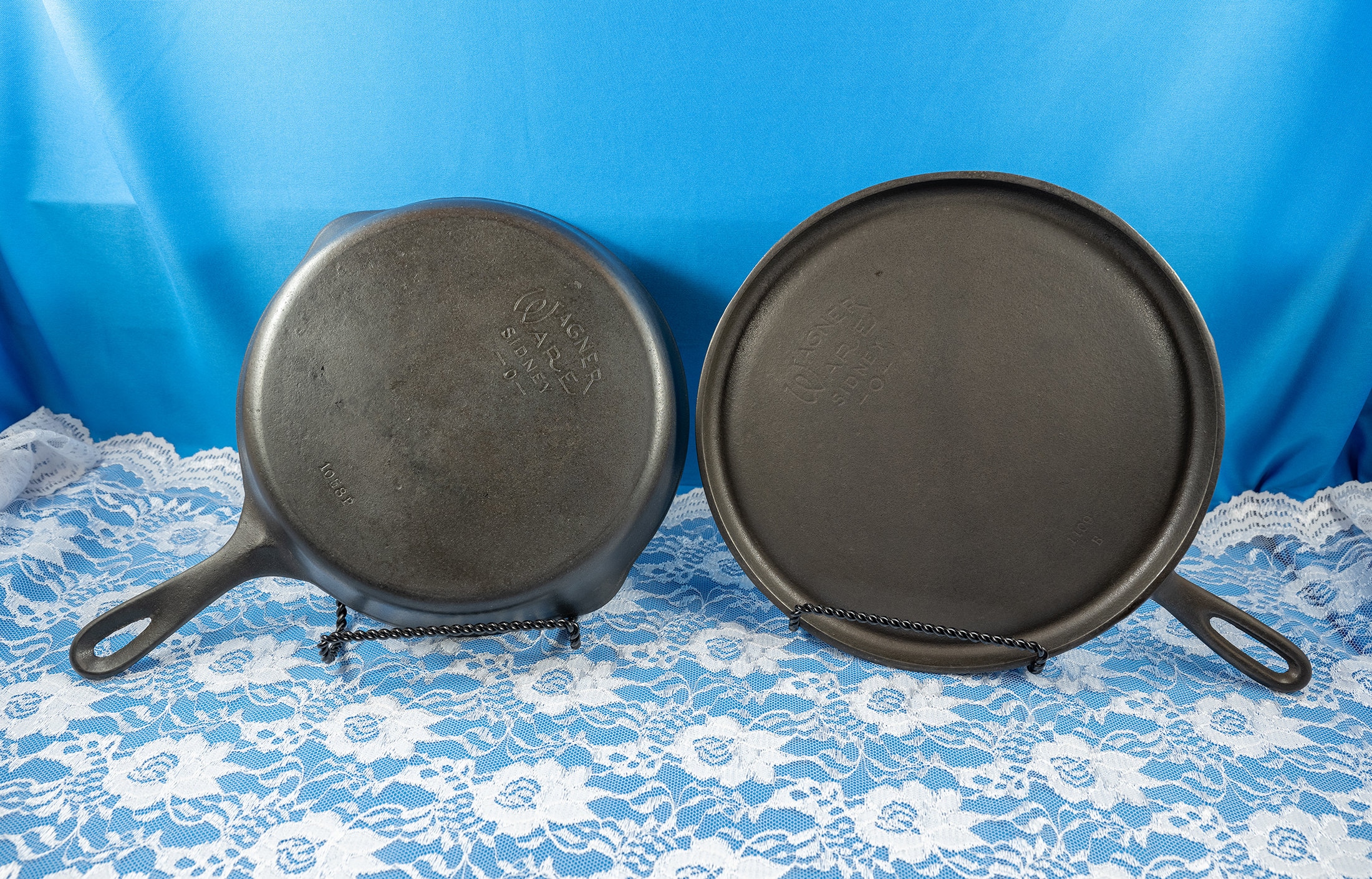 Cast iron Wagner Ware toy skillet - Ruby Lane
