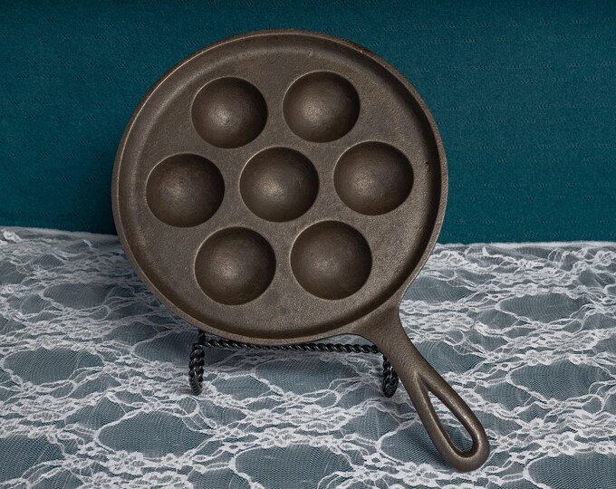 Aebleskiver Cast Iron Unmarked Lodge 32D 7 Hole With Handle Etsy