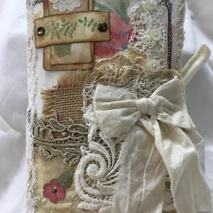 Junk Journal Hand Made, Vintage grungy Journal. Shabby Chic Zeitschrift