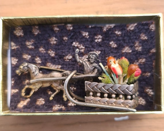 Antique Silver French Flower Seller Brooch - image 2