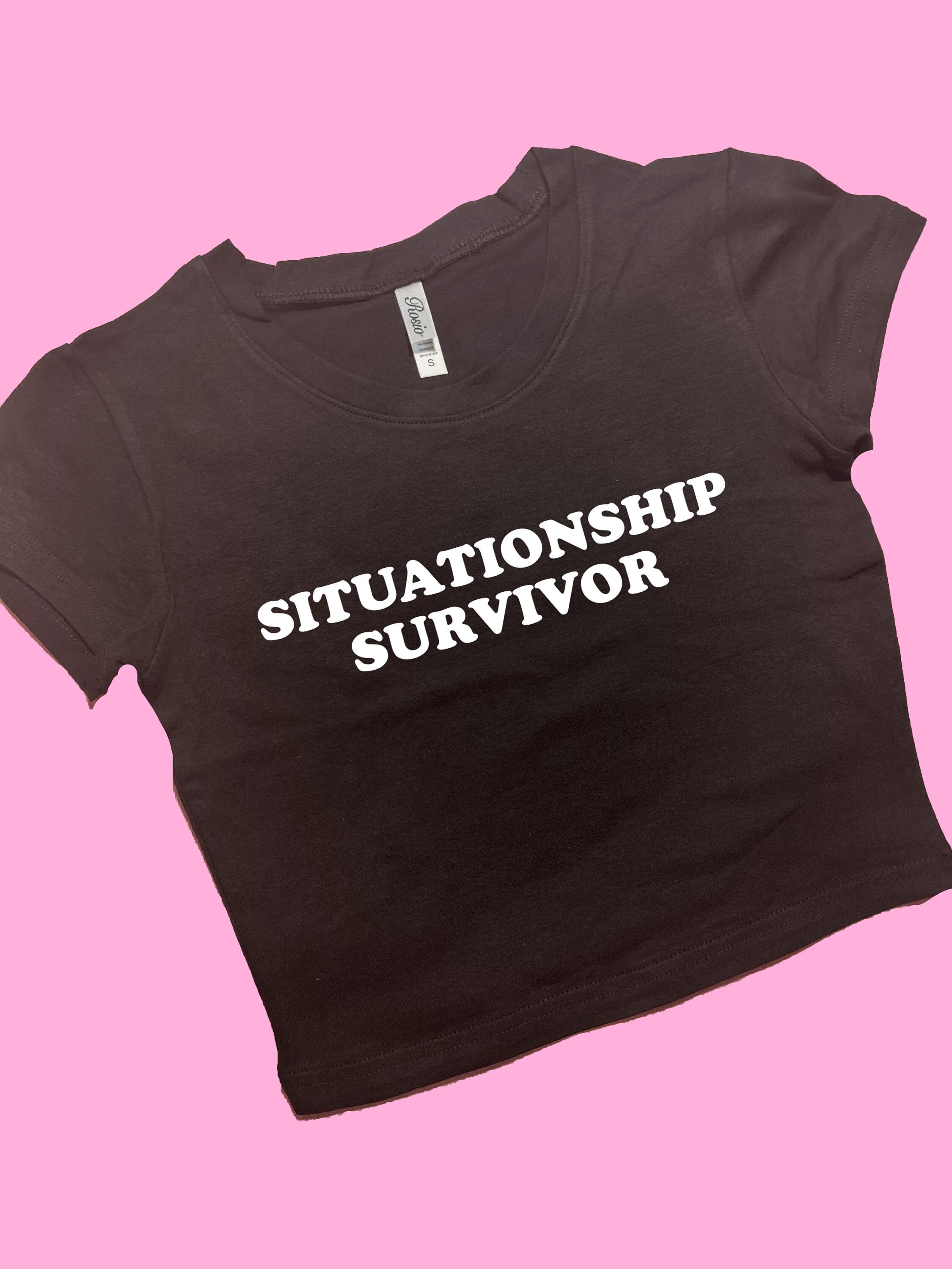 Situationship Survivor SNUG FIT Crop Top | Cute Crop Top | Graphic Top | Gift For Her | Y2K  Tee | Y2K crop top | Gift for friend | Baby Tee