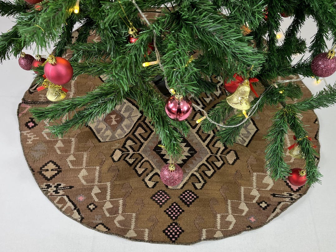 39" Kilim Christmas Tree Skirt, Handmade Rug Tree Skirt, Boho Christmas ...