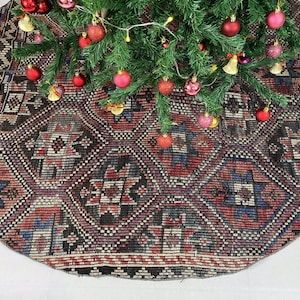 66&quot; kilim christmas tree skirt, handmade rug tree skirt, boho christmas tree skirt, pine tree skirt, vintage christmas decoration