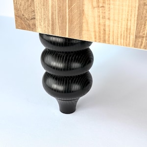 Bobbin bedside cabinet legs, wooden turned legs, turned drawer furniture legs, small wood furniture leg, hardware wood, furniture legs wood