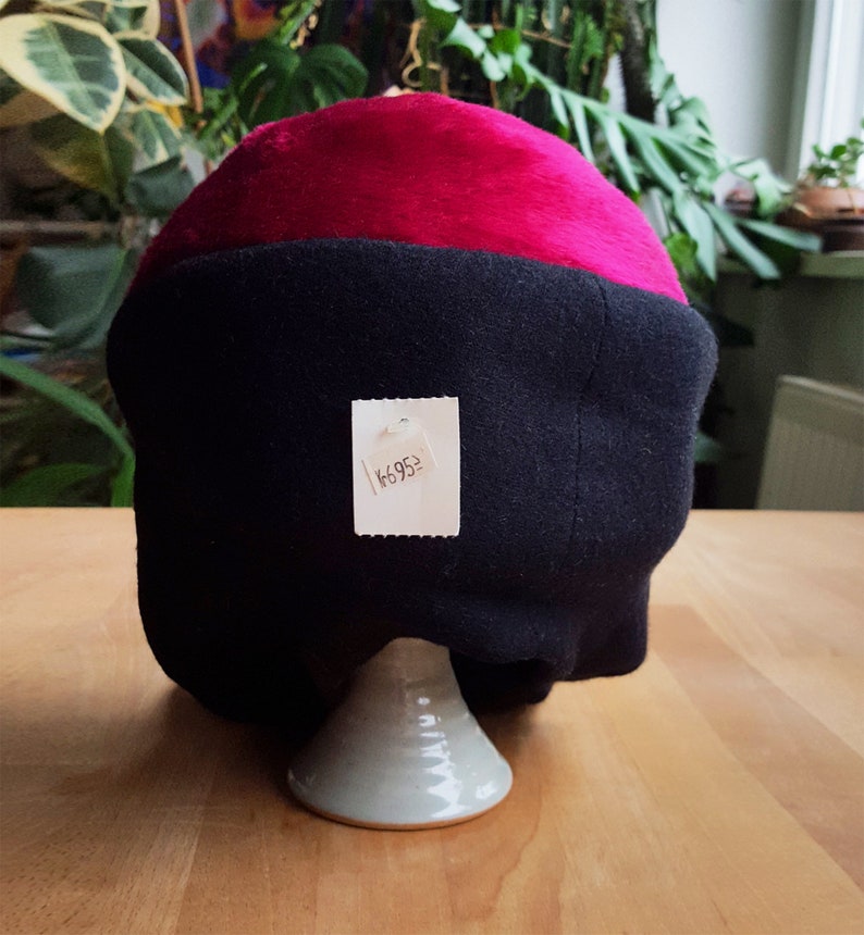 Vintage 50s Dead-stock Pin Up Magenta Pink Fuchsia Black Wool Cap Hat image 3