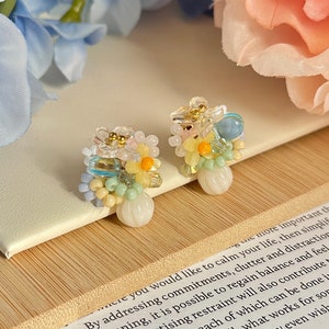 Sping Floral Stud Earrings, Fairy Flower Earrings, Handmade Earrings, 14K Gold Stud Earrings, Aesthetic Earrings, Beaded Earrings