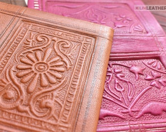 Leather wallet handmade, handmade in Morocco, Flowers design, differen colors