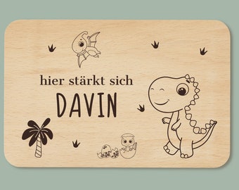 Frühstücksbrettchen Dino mit Namen - Holzbrettchen Dinosaurier für Kinder personalisiert mit Gravur