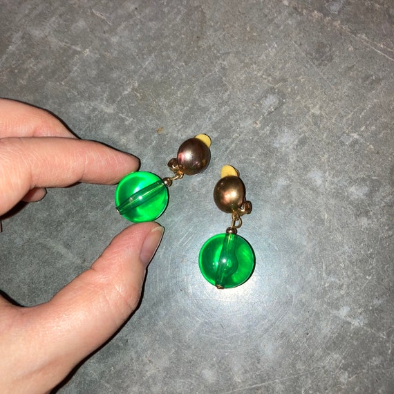 Vintage 60's Bright Green Clip On Earrings - image 3