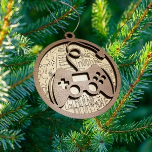 Wooden Video Game Christmas Ornament - Controller - Gamer Gift - Teenager Tree Ornament - Year of the gamer - family Gift