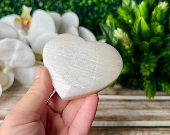 White Moonstone Heart with Blue Flash, White Labradorite Crystal Carving, Home Decor
