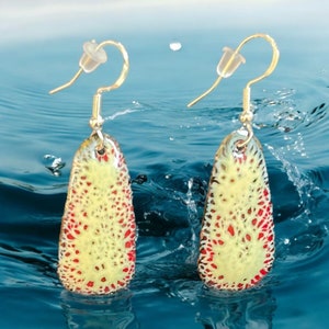 enamel earrings, original design earrings, handmade earrings, made in the USA earrings, beige and red enamel, fused glass earrings