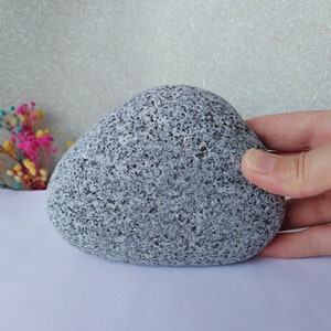 Large Black Speckled Beach Stone: Silvery Sea Pebble (10-13 cm)