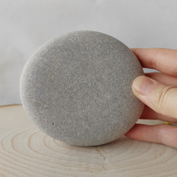 10-11 cm large flattened oval painting stone, pebble, sea stone, beach pebble, gray round mandala rocks
