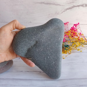 1200 gr, 16 cm black beach stone, pebble, beach gravel, aquarium, zen, terrarium art