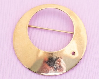 Vintage Minimalist Gold Tone Open Circle Brooch by Sarah Coventry HB6