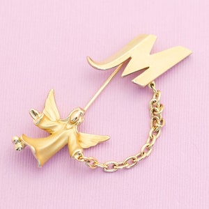 Vintage Mid Century Gold Tone Letra M Angel Stickpin HB9