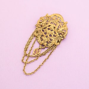 Vintage Mid Century Gold Tone Thin Brooch HB7