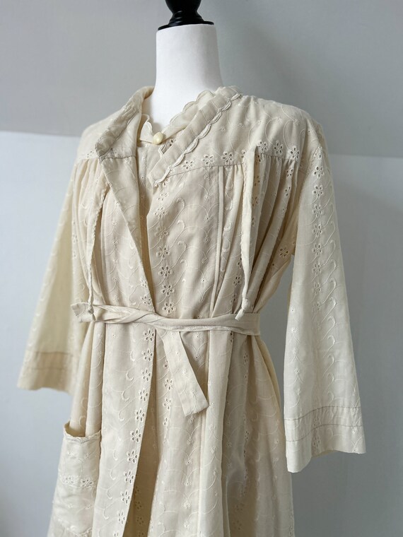 Handmade Vintage Cream Eyelet Nightgown and Robe Set:… - Gem