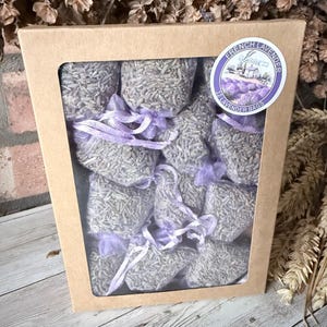 12 Premium Lavender Bags in Gift Box