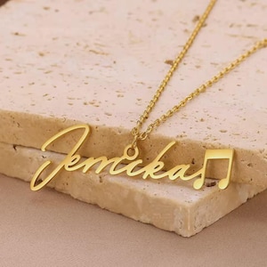 Collar con colgante musical con nombre personalizado, nota musical, inspiración musical, joyería personalizada, cadena de acero inoxidable dorada y plateada para mujer y hombre.
