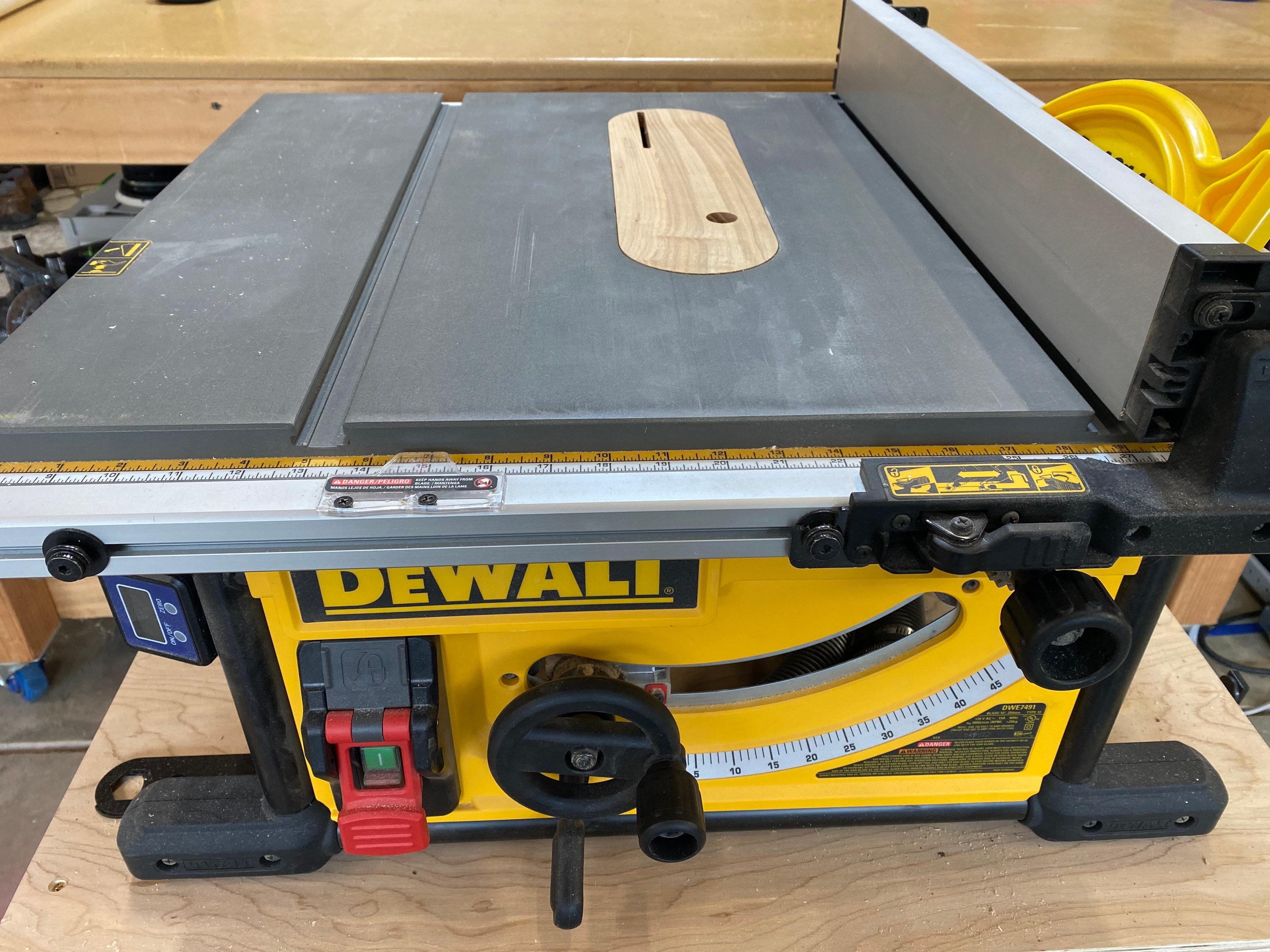 Dewalt dw744 table saw discount