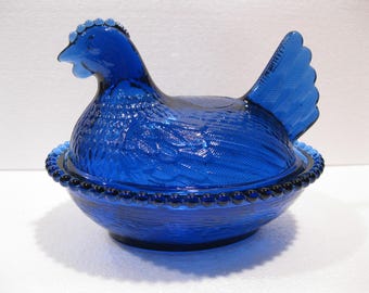 Hen on Nest, BLUE, 7". This is NEW but patterned from Indiana Glass Hen