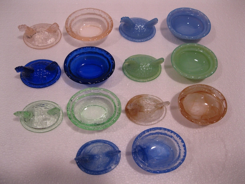 New 2 1/2 " MINI HEN on NEST, Blue, Jadeite, Pink, Green, Blue Swirl, Pink Swirl, Cobalt Blue, Glass, Excellent Condition image 16