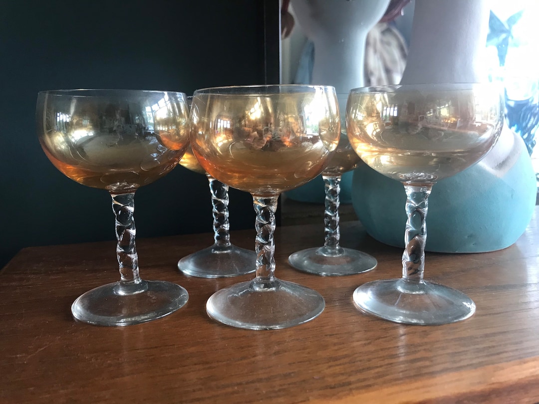 Set of 5 1960s Peach Lustre Glasses With Twist Stems Iridescent