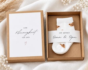 Pregnancy Announcement Gift Box with Baby Socks | Baby Announcement Gift for Dad, Grandma, Grandpa, Aunt, Uncle | Baby Surprise
